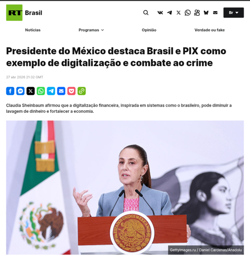 Líder mexicana elogia modelo brasileiro de pagamentos digitais

A presidente do México, Claudia Sheinbaum, destacou o Brasil e seu sistema de pagamentos instantâneos como referência internacional em modernização financeira. 

Segundo ela, a adoção de tecnologias semelhantes ao PIX pode contribuir para reduzir a evasão de recursos ilícitos e impulsionar o crescimento econômico.

Em outro momento do encontro, Gustavo Petro, chefe de Estado da Colômbia, manifestou interesse na adesão de seu país à plataforma brasileira e questionou as restrições financeiras impostas unilateralmente pelos Estados Unidos.

Da RT Brasil